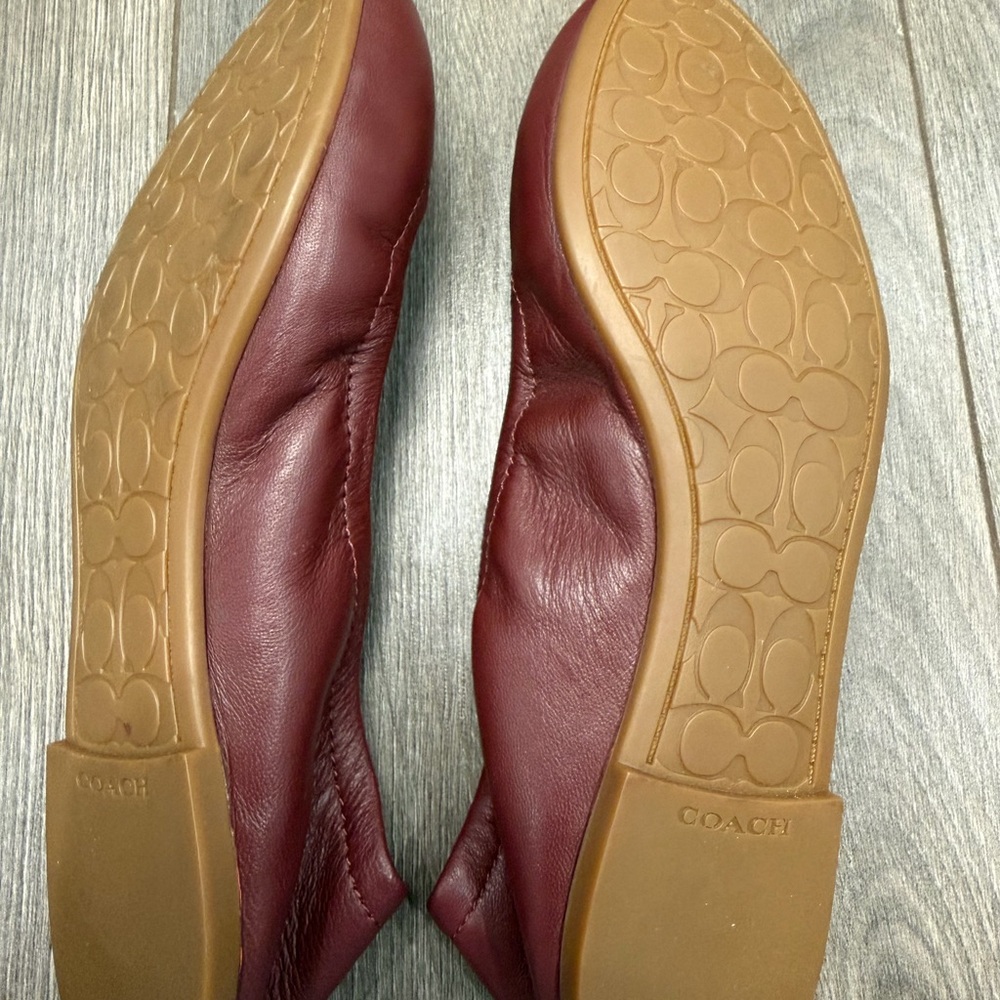 Coach Vagabond Burgundy Wine Leather Flats - Picture 2 of 4